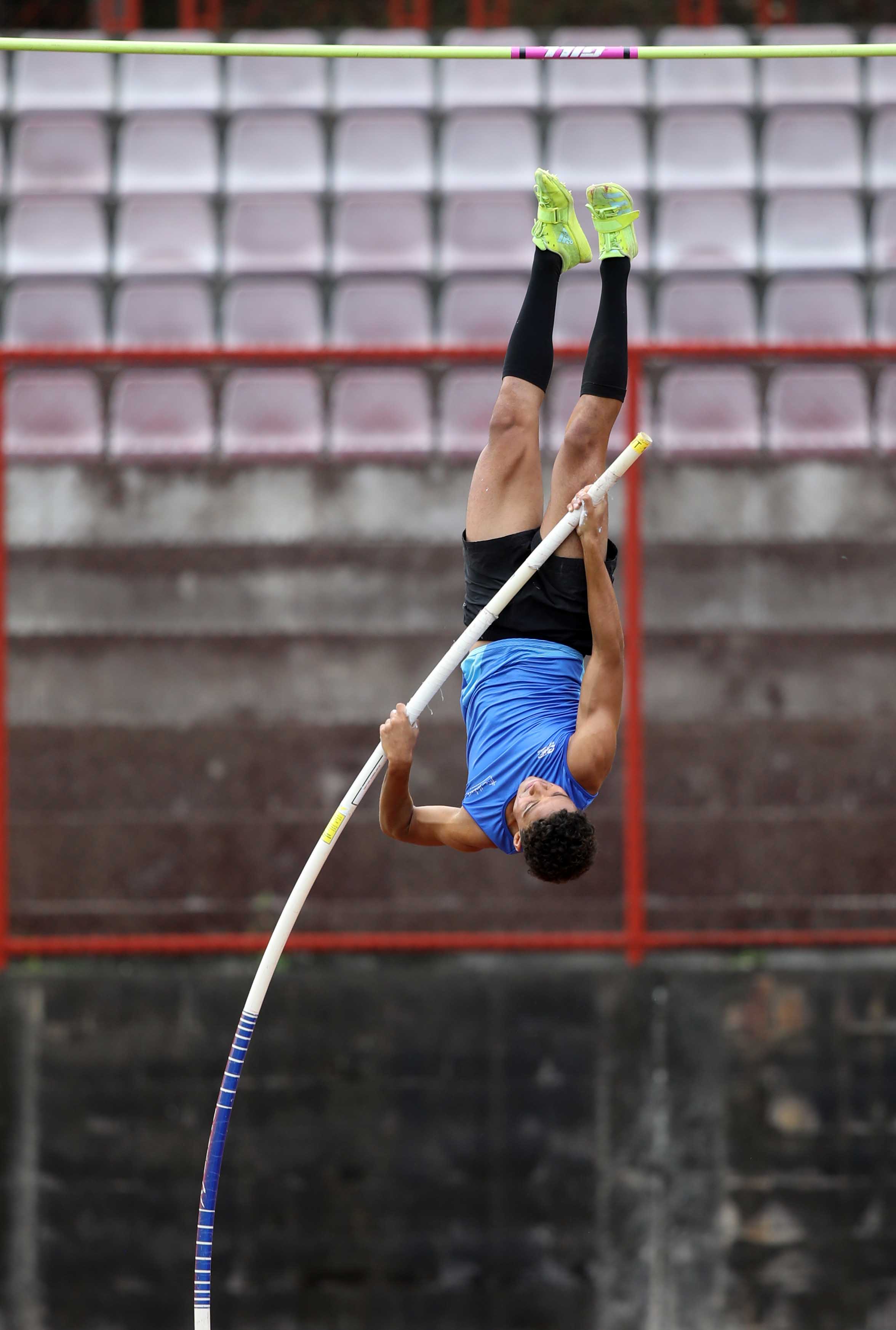 La Fedeatletismo Realizó El Campeonato Nacional Mayor Y Los Torneos U13 Y U15 Instituto 