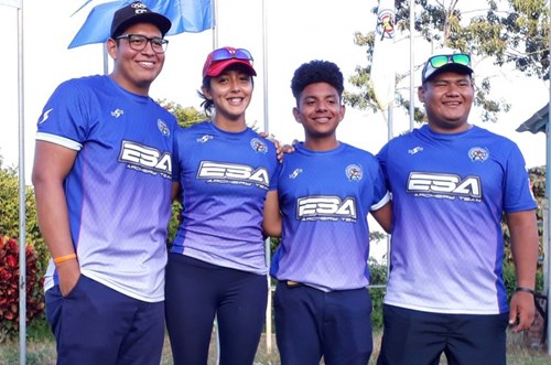 El Salvador logró cuatro récords en el tiro con arco