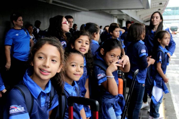Atletas salvadoreños llegan motivados a Costa Rica