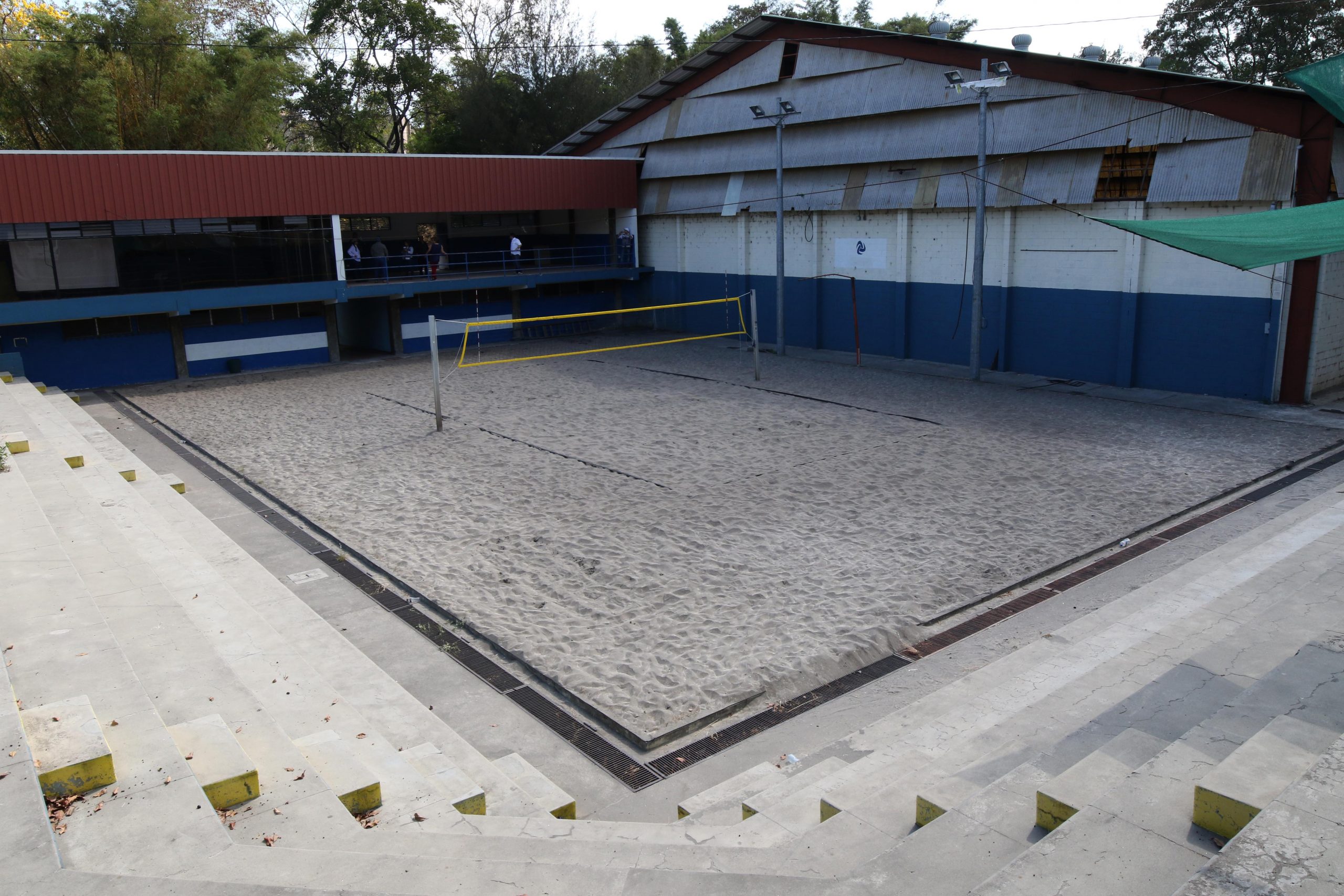 Representantes del BCIE recorren las instalaciones del INDES – Instituto Nacional de los Deportes de El Salvador