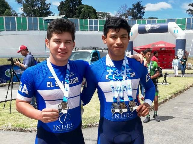 Ciclistas nacionales destacan en Primera Parada de Pista en Guatemala