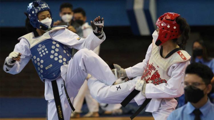 Taekwondo reunió a las mejores cintas negras