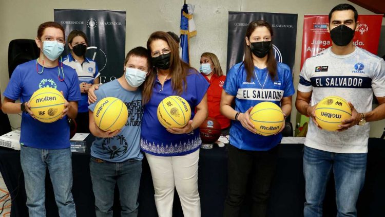 Olimpiadas Especiales El Salvador hace su mejor canasta al firmar convenio con Fesabal