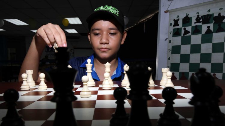 A sus 12 años, Carlos Ibarra quiere ser el mejor ajedrecista del país