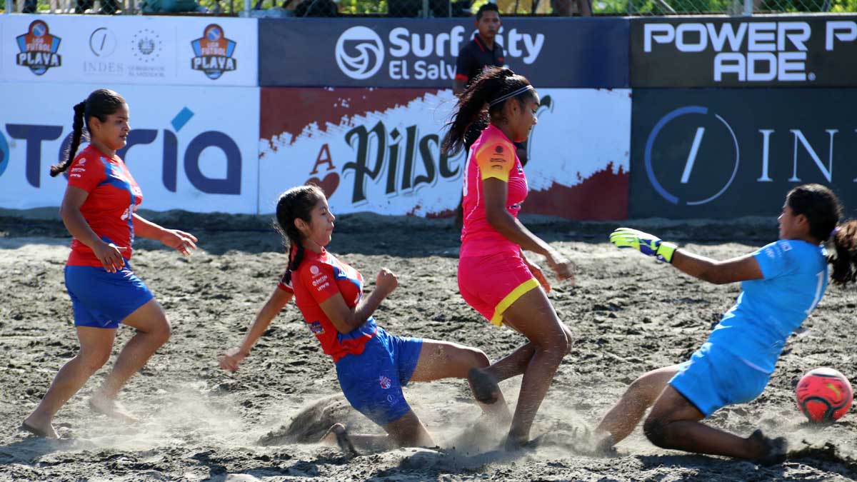 Arranca el Campeonato de Fútbol Playa en Arenas del Plata » Portal