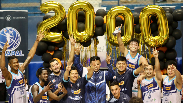 San Salvador se quedó con el juego 2,000