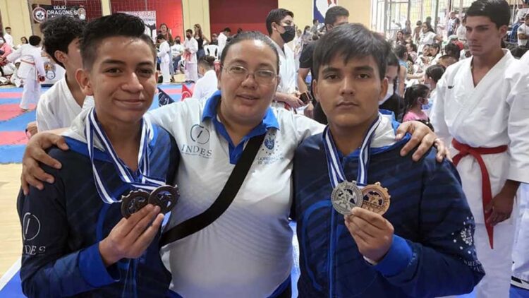 Karate salvadoreño destacó en el Torneo Onakagua